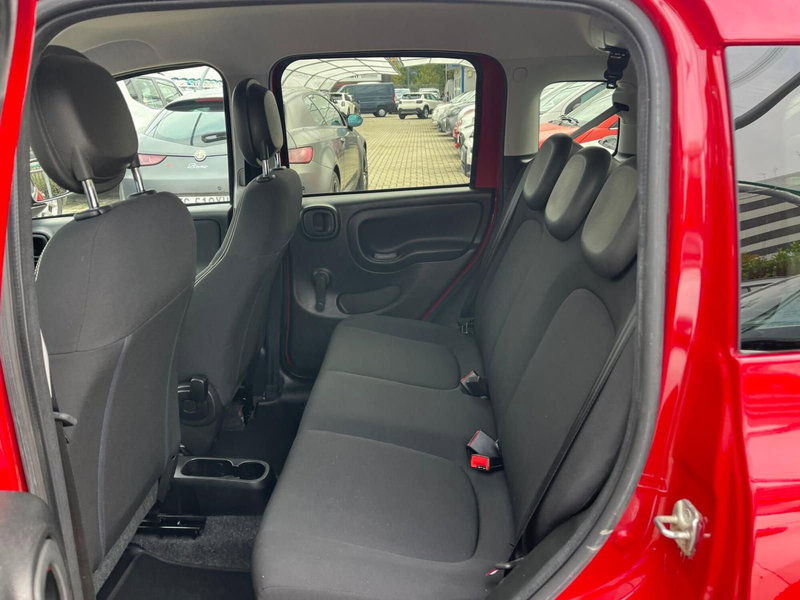 Fiat Panda Cross usata a Milano (13)