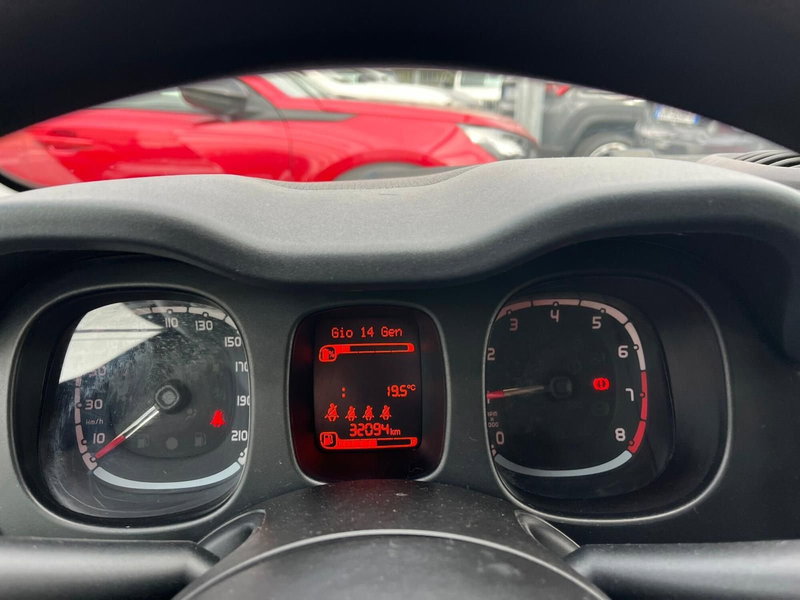 Fiat Panda Cross usata a Milano (18)