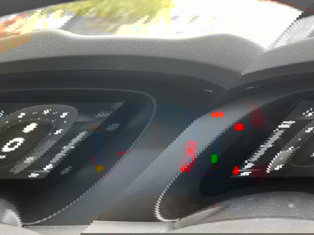 Fiat Panda Cross nuova a Milano (18)