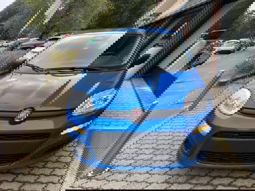 Fiat Panda Cross nuova a Milano (2)