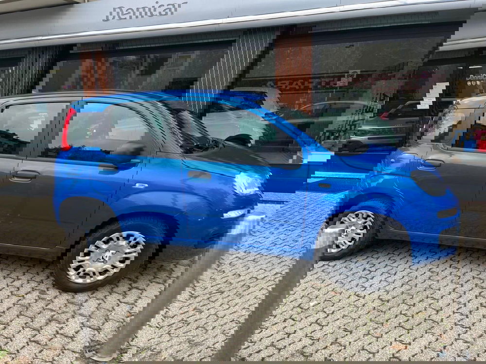 Fiat Panda Cross nuova a Milano (4)