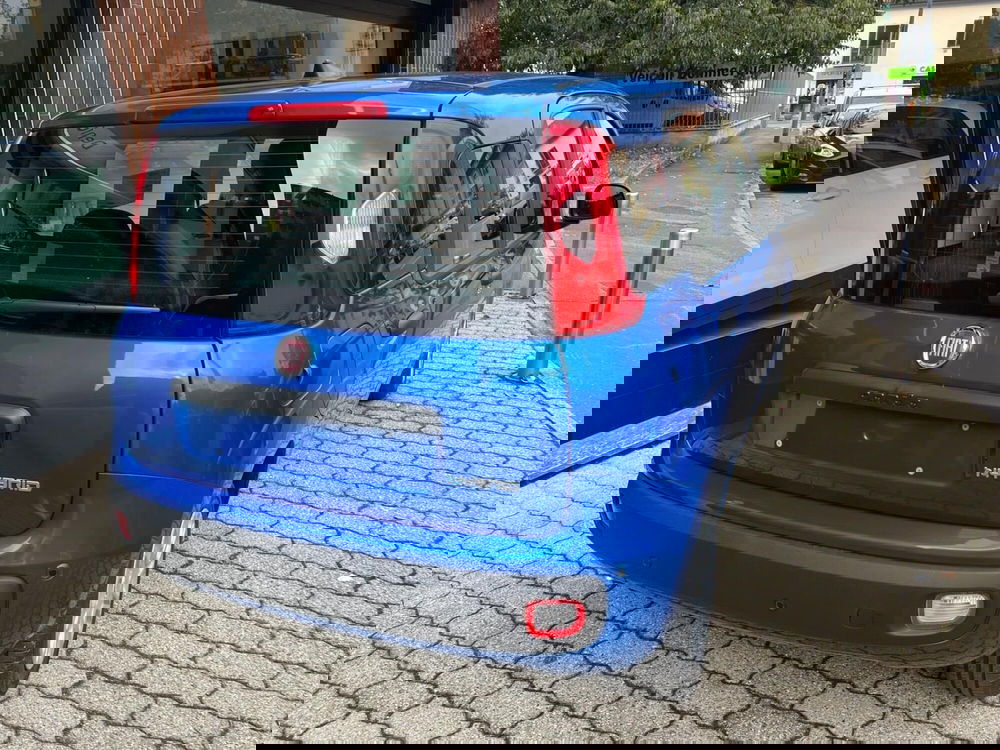 Fiat Panda Cross nuova a Milano (6)