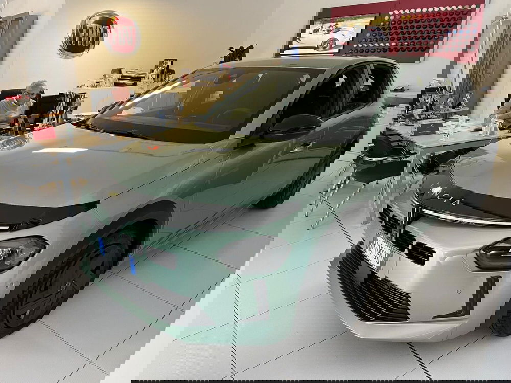 Lancia Ypsilon nuova a Milano