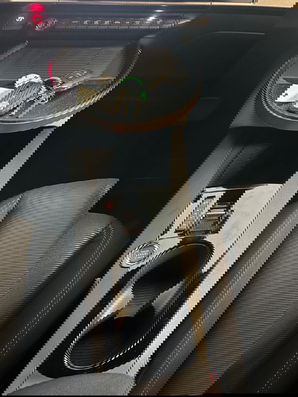 Lancia Ypsilon nuova a Milano (18)