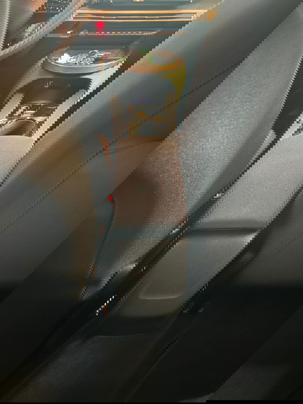 Lancia Ypsilon nuova a Milano (20)