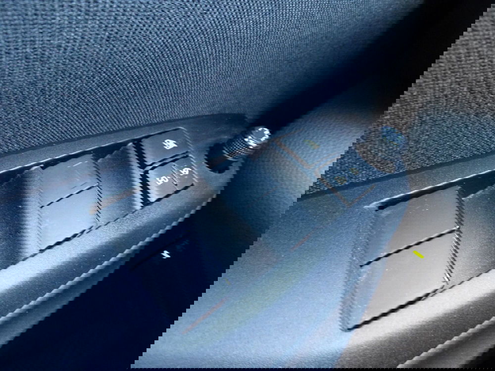 Toyota Yaris Cross usata a Treviso (14)