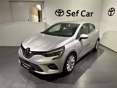 Renault Clio Full Hybrid E-Tech 140 CV 5 porte Intens del 2022 usata a Milano