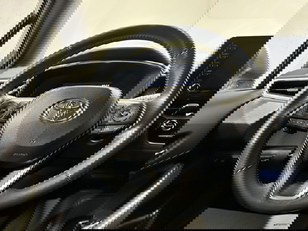 Toyota Corolla Touring Sports usata a Milano (10)