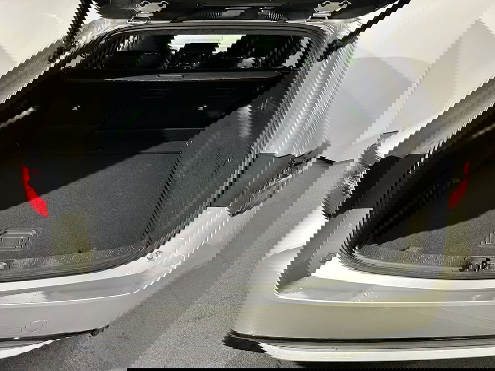 Toyota Corolla Touring Sports usata a Milano (11)