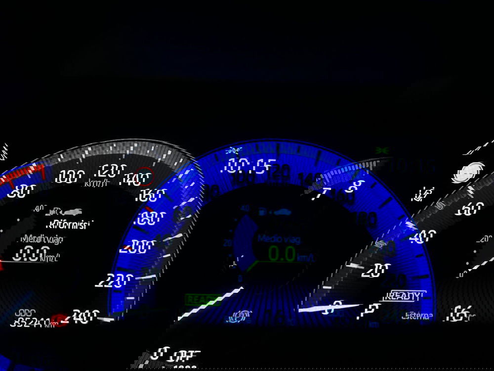 Toyota Corolla Touring Sports usata a Milano (13)