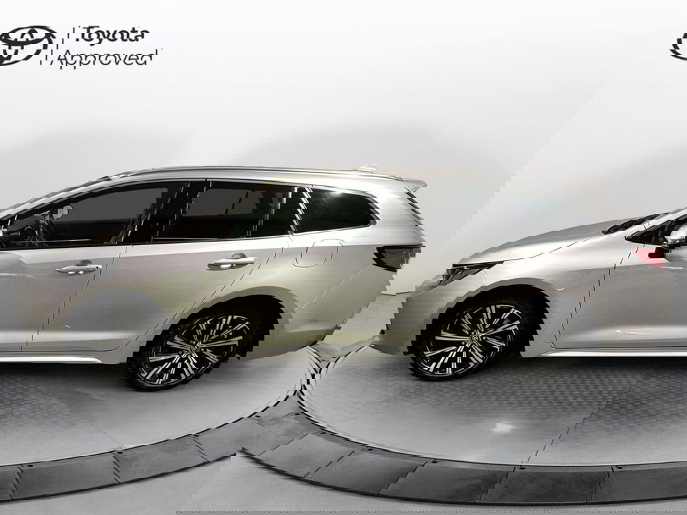 Toyota Corolla Touring Sports usata a Milano (3)