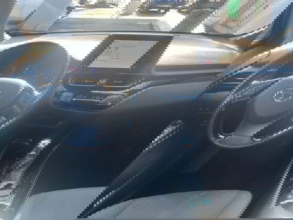 Toyota Toyota C-HR usata a Cremona (11)