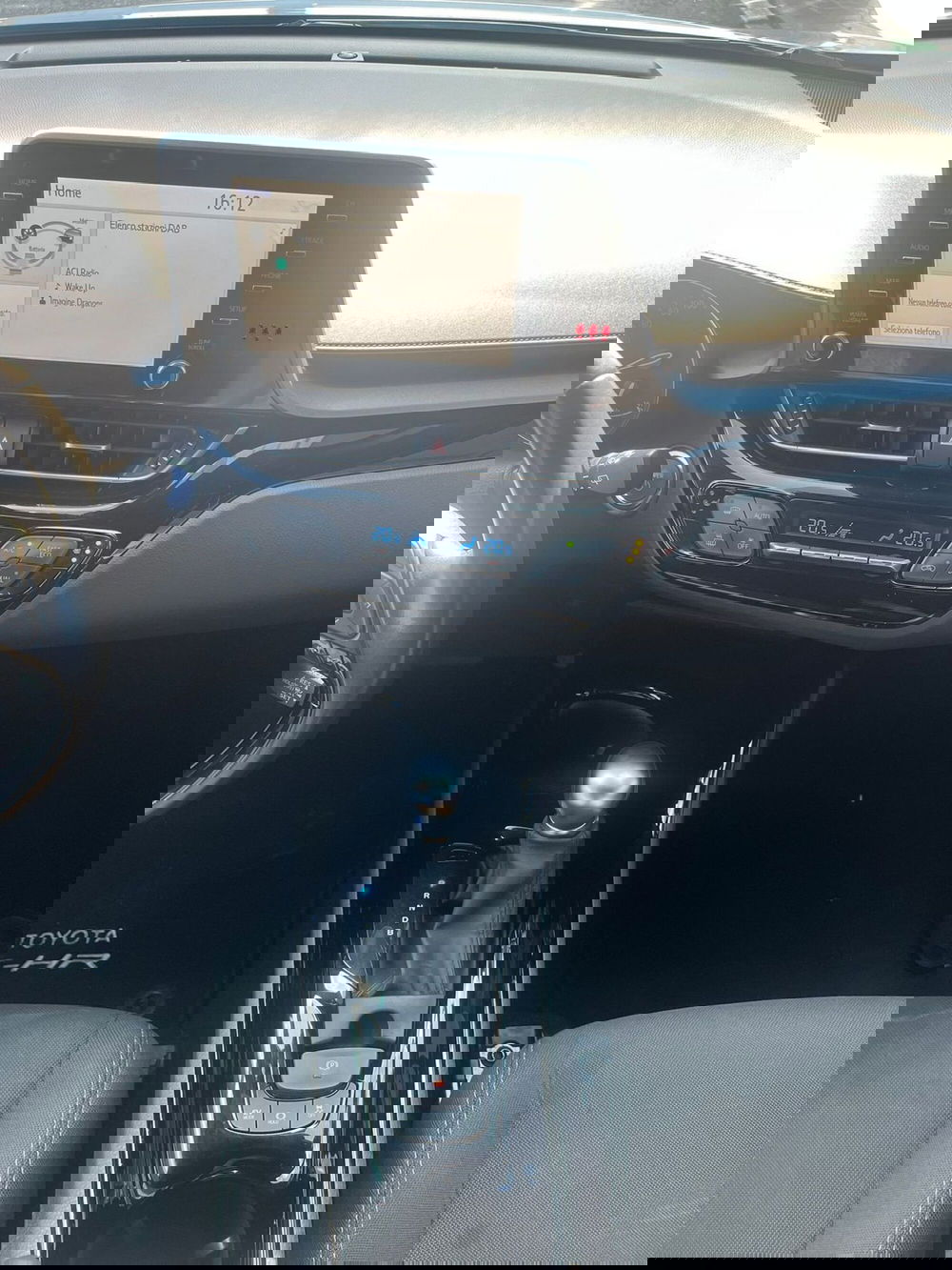 Toyota Toyota C-HR usata a Cremona (13)