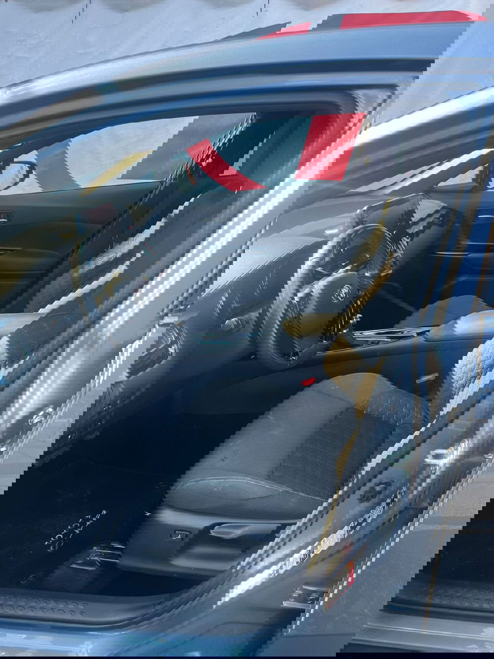 Toyota Toyota C-HR usata a Cremona (15)