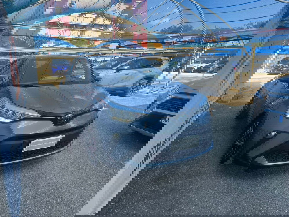 Toyota Toyota C-HR usata a Cremona (6)