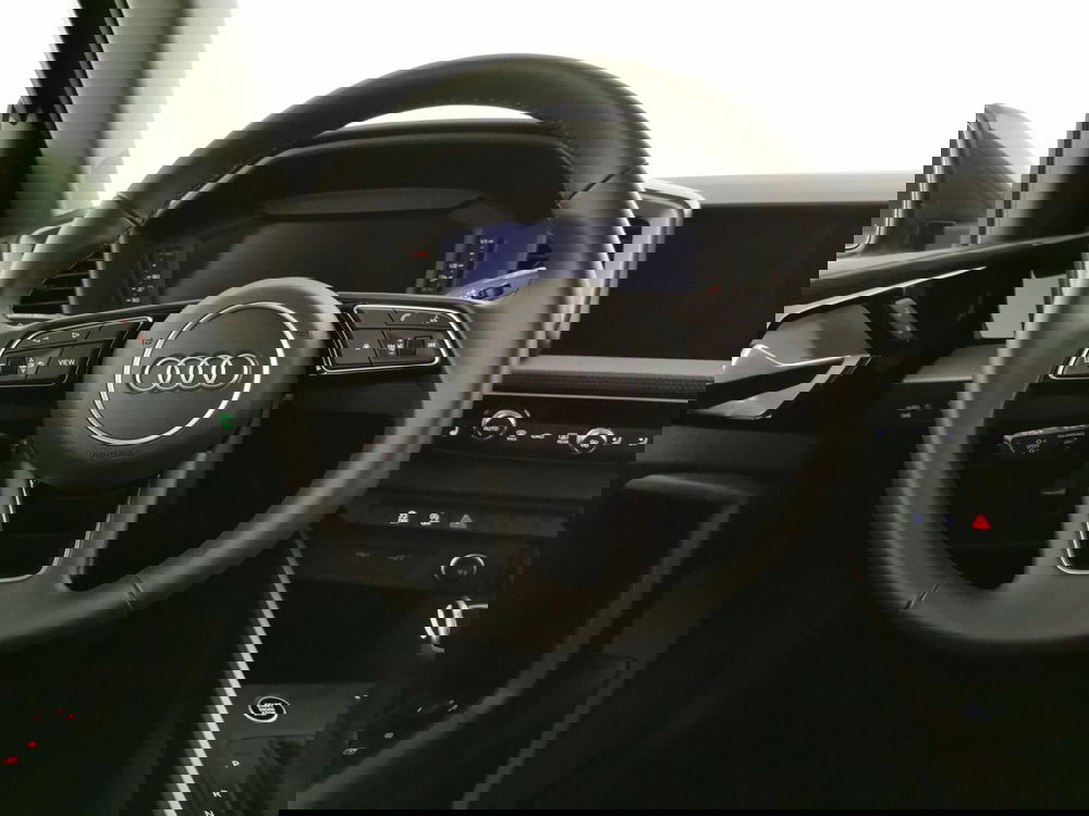 Audi A1 allstreet usata a Chieti (9)