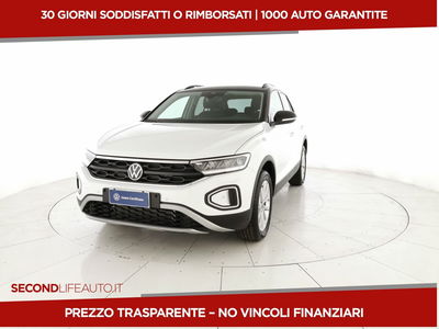 Volkswagen T-Roc 1.5 tsi Edition dsg nuova a San Salvo