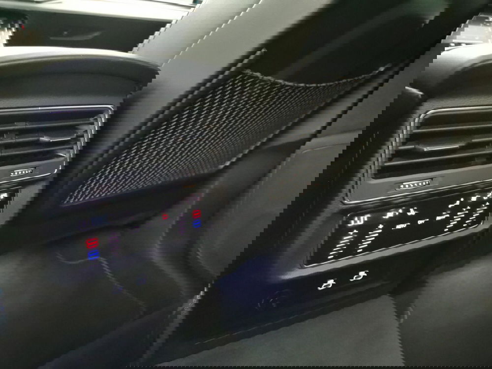 Audi Q8 usata a Chieti (16)