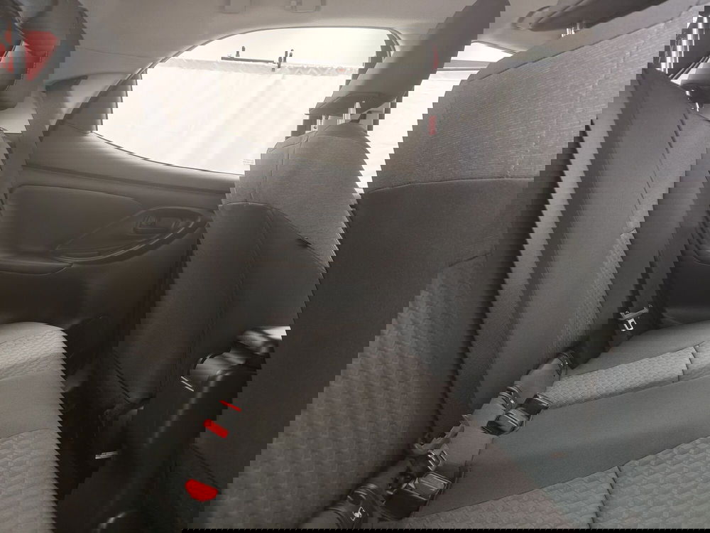 Toyota Yaris usata a Roma (8)