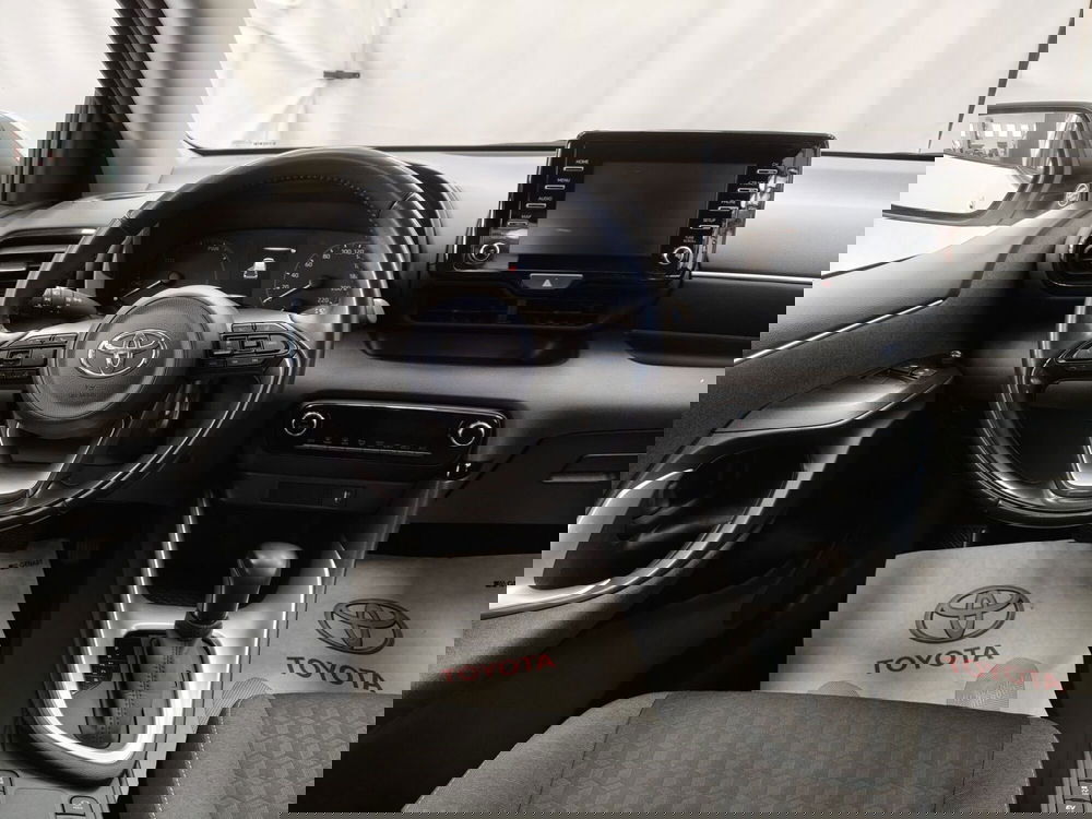 Toyota Yaris usata a Frosinone (10)