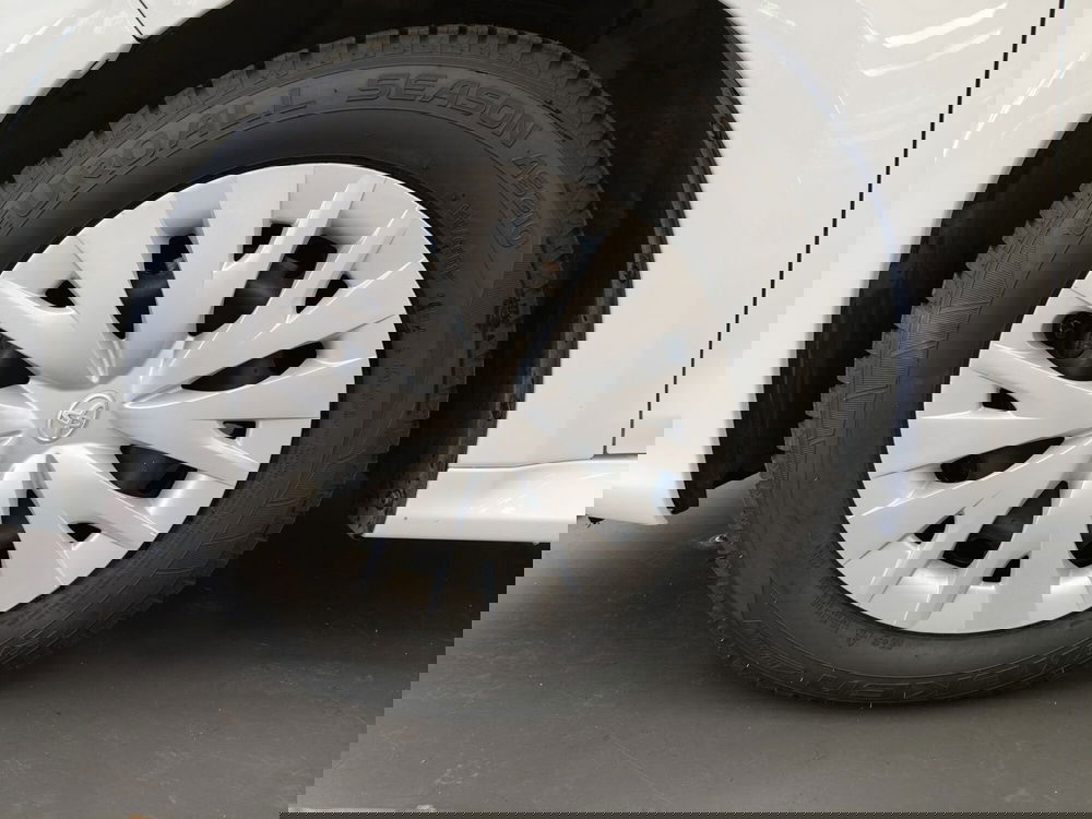 Toyota Yaris usata a Frosinone (18)