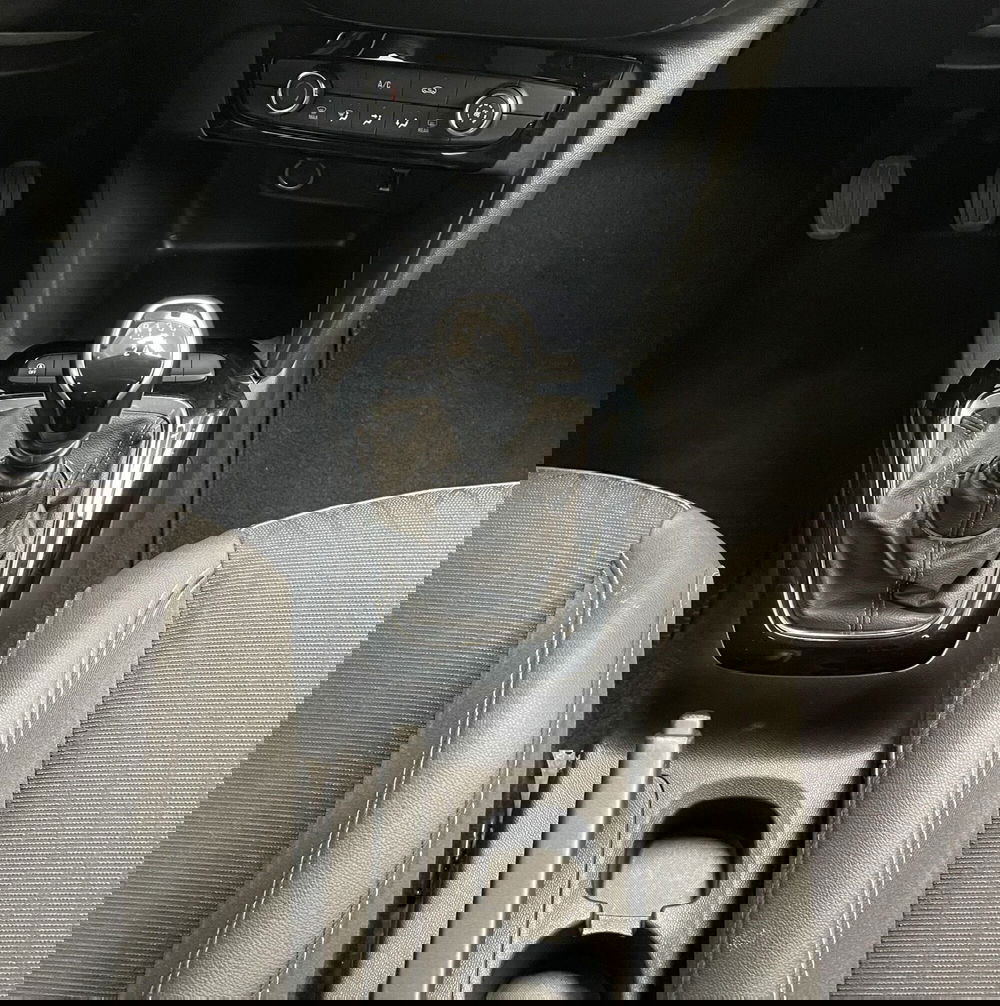 Opel Corsa usata a Novara (13)