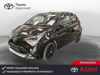 Toyota Aygo Connect 1.0 VVT-i 72 CV 5 porte x-play del 2021 usata a Frascati