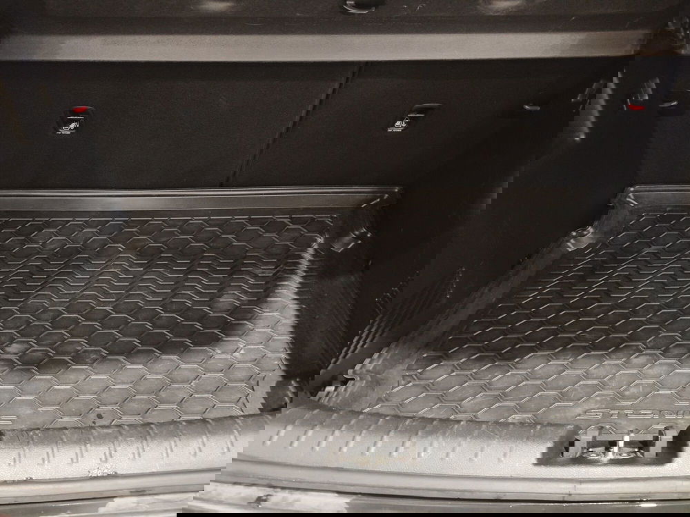 Kia Stonic usata a Roma (12)