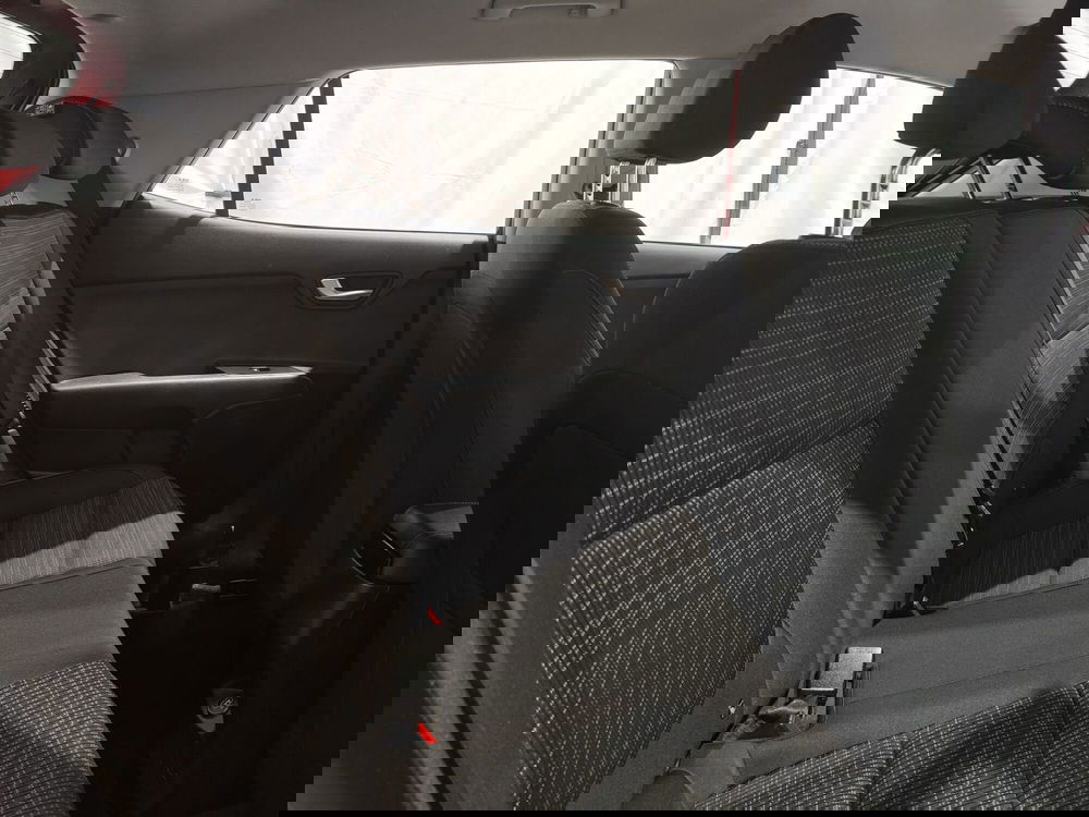 Kia Stonic usata a Roma (7)