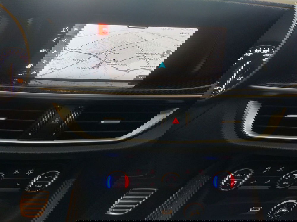 Alfa Romeo Stelvio usata a Reggio Emilia (13)