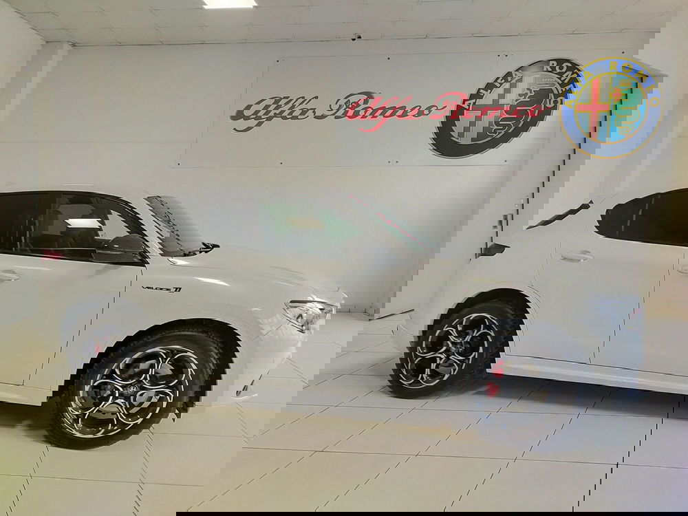 Alfa Romeo Stelvio usata a Reggio Emilia (4)