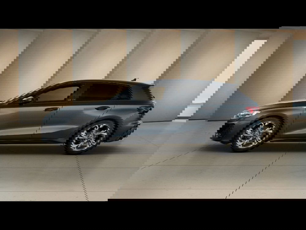 Audi A3 Sportback nuova a Pisa (2)