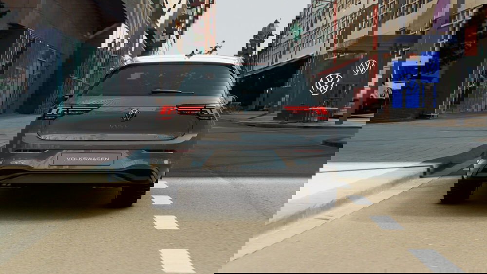 Volkswagen Golf nuova a Bologna (10)