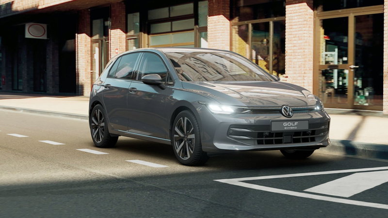 Volkswagen Golf nuova a Bologna (4)