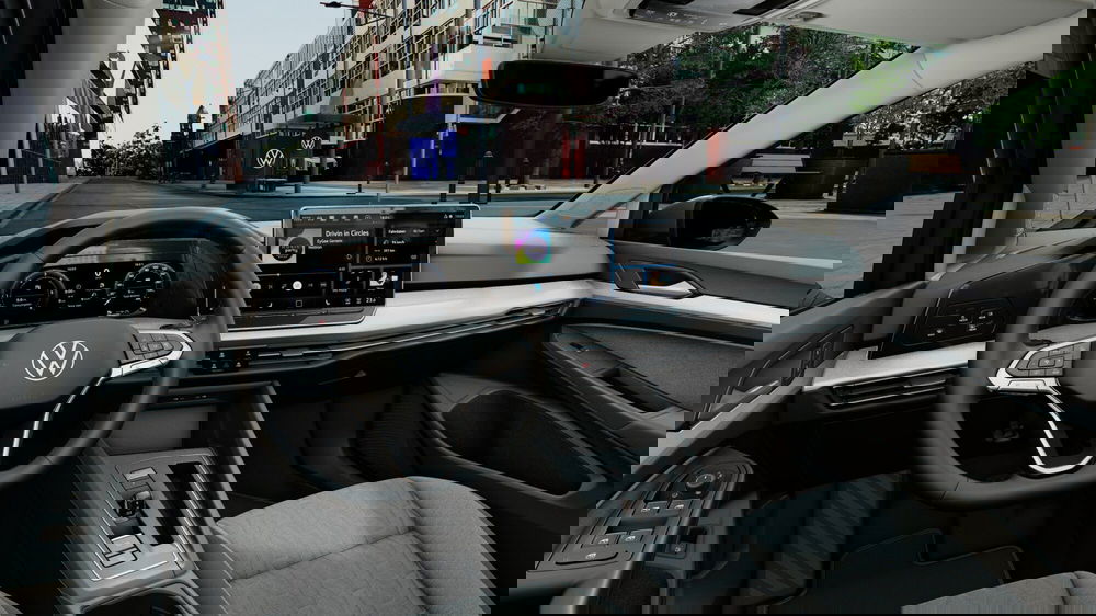 Volkswagen Golf nuova a Bologna (6)