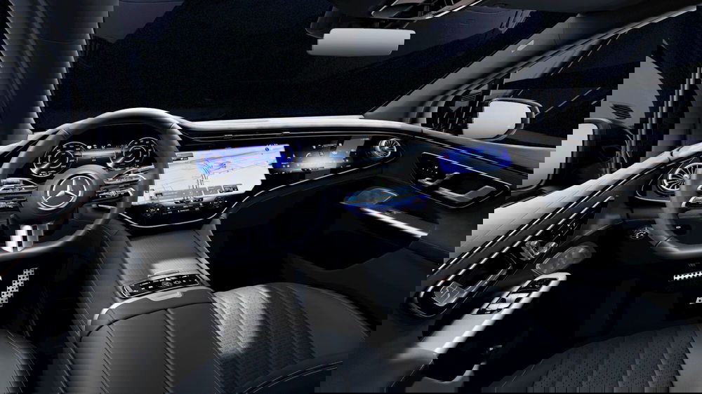 Mercedes-Benz EQE SUV nuova a Milano (8)