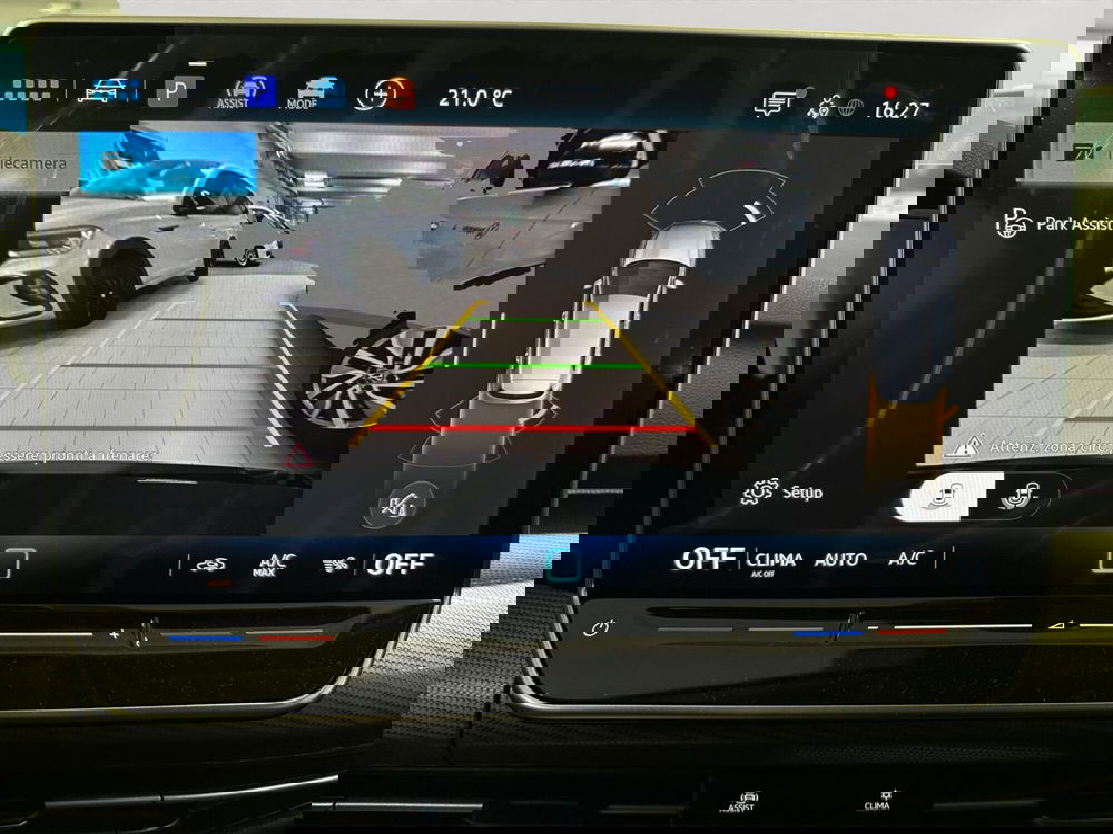 Volkswagen Golf nuova a Padova (12)