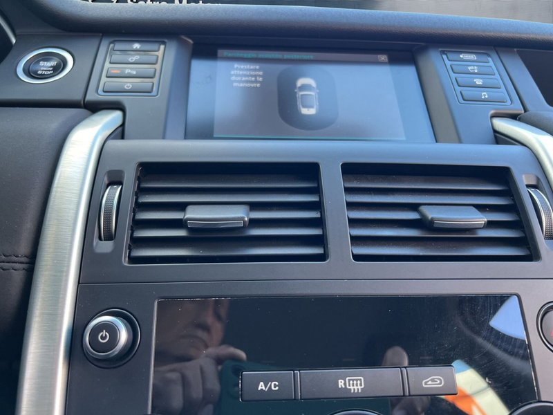 Land Rover Discovery Sport usata a Cosenza (16)