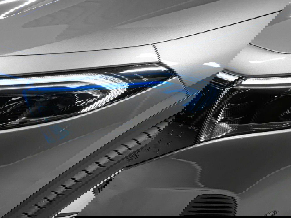 Mercedes-Benz EQA nuova a Rimini (4)