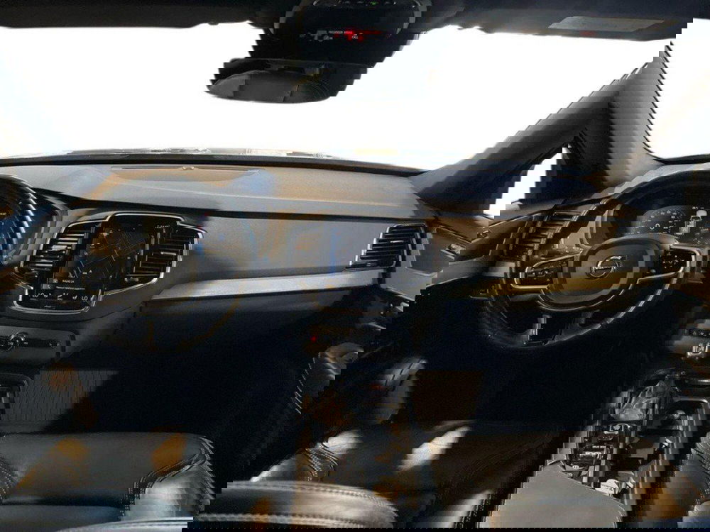 Volvo XC90 usata a Macerata (10)