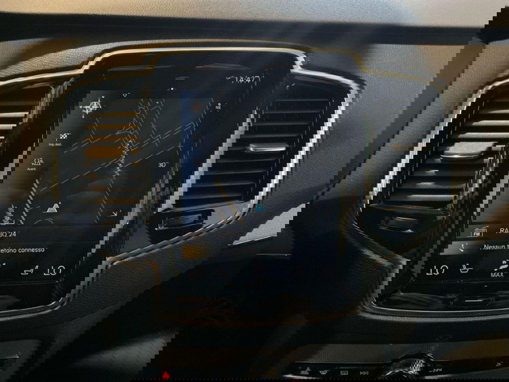 Volvo XC90 usata a Macerata (15)