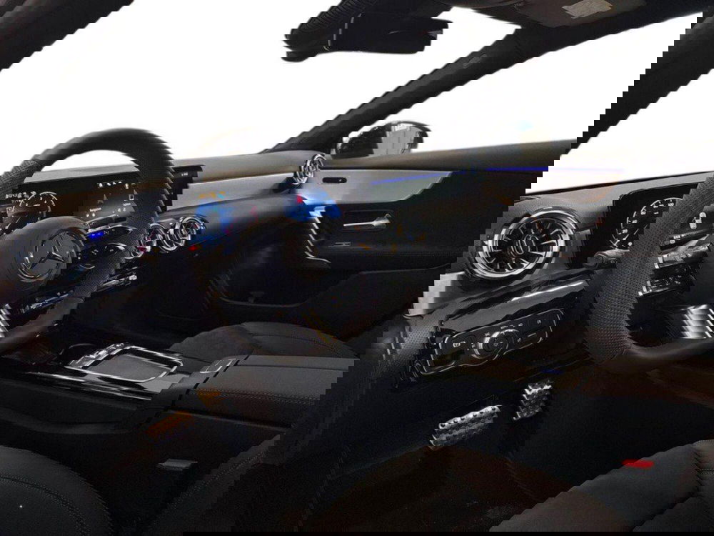 Mercedes-Benz Classe A Sedan nuova a Rimini (17)