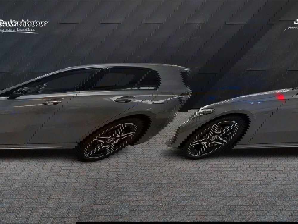 Mercedes-Benz Classe A Sedan nuova a Rimini (3)