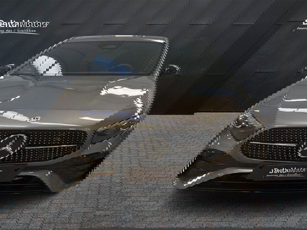 Mercedes-Benz Classe A Sedan nuova a Rimini (7)