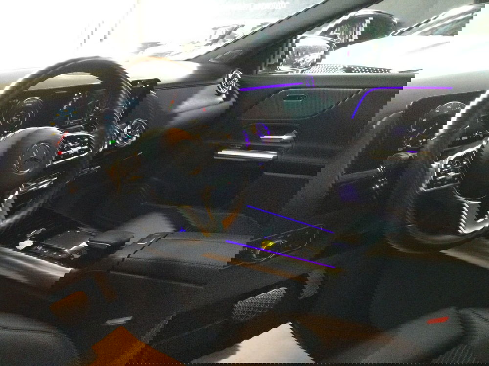 Mercedes-Benz GLA SUV usata a Caserta (10)