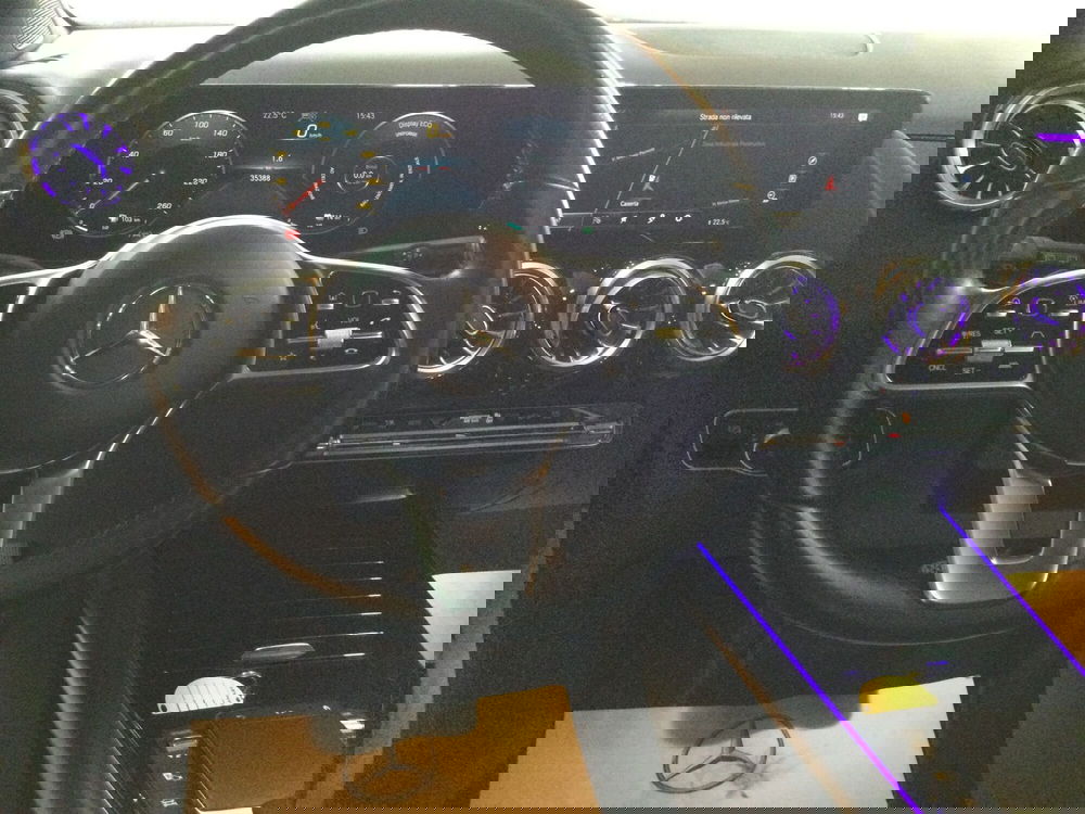 Mercedes-Benz GLA SUV usata a Caserta (11)