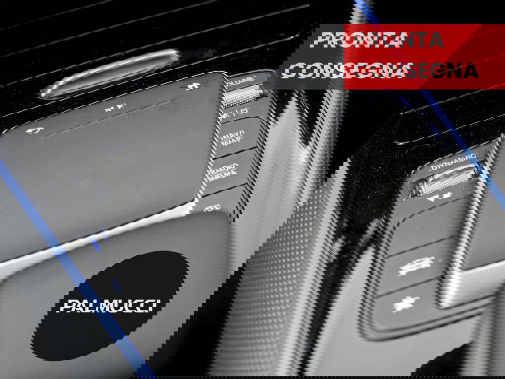 Mercedes-Benz GLA SUV usata a Prato (14)