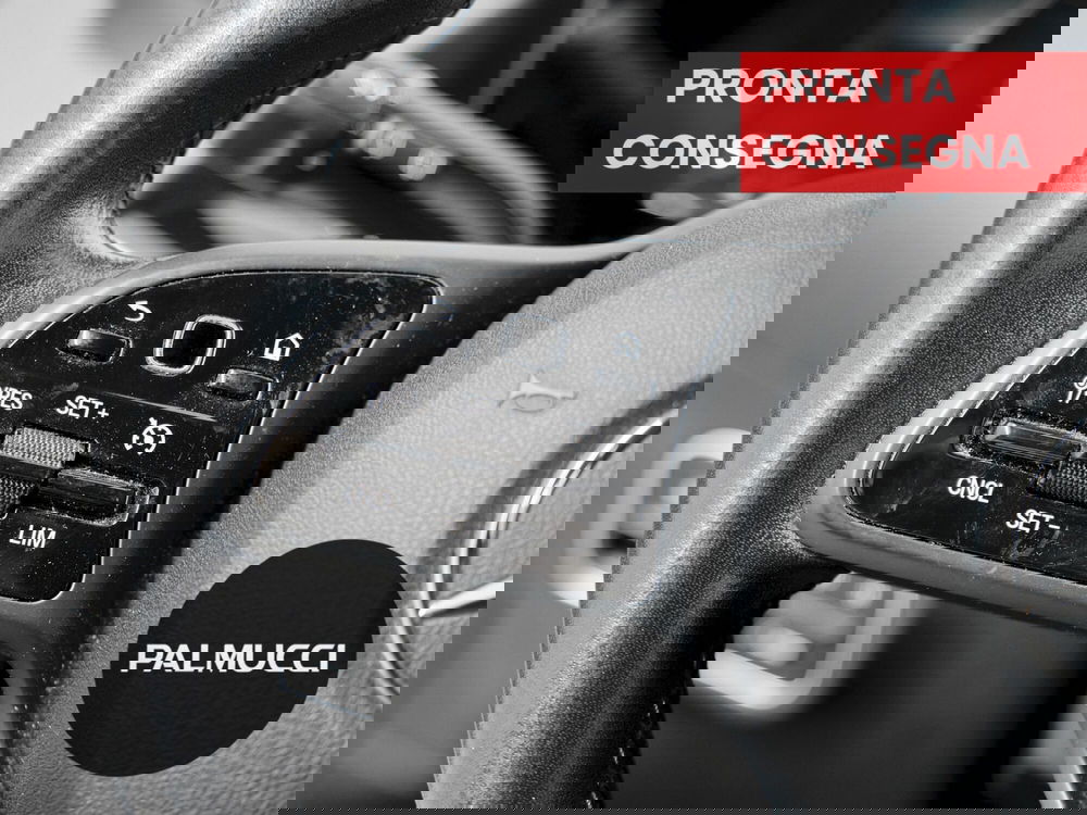 Mercedes-Benz GLA SUV usata a Prato (15)