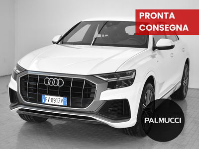 Audi Q8 Q8 50 TDI 286 CV quattro tiptronic Sport del 2019 usata a Prato