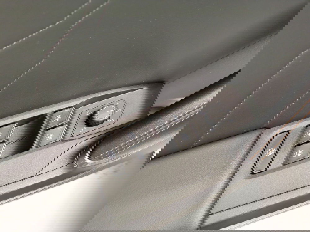 Cupra Formentor usata a Avellino (13)